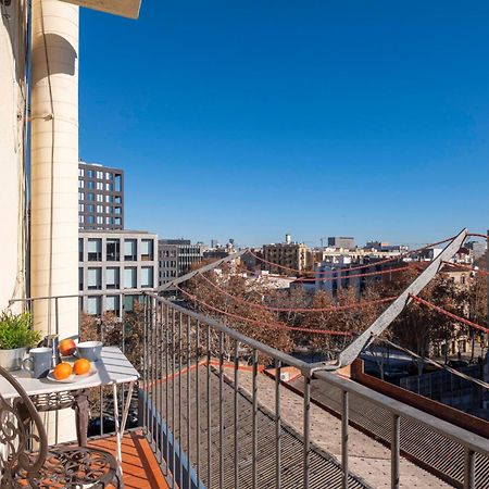 Sunny Apt Barcelona 22@ ภายนอก รูปภาพ